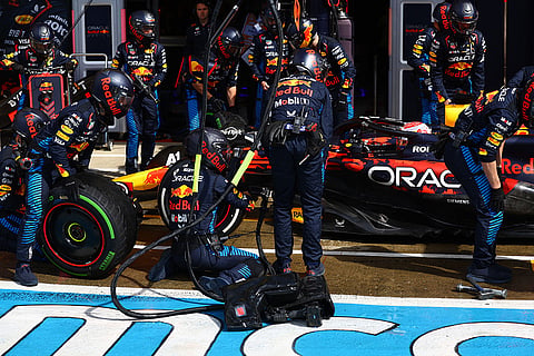 Max Verstappen's RB20 makes a pitstop 